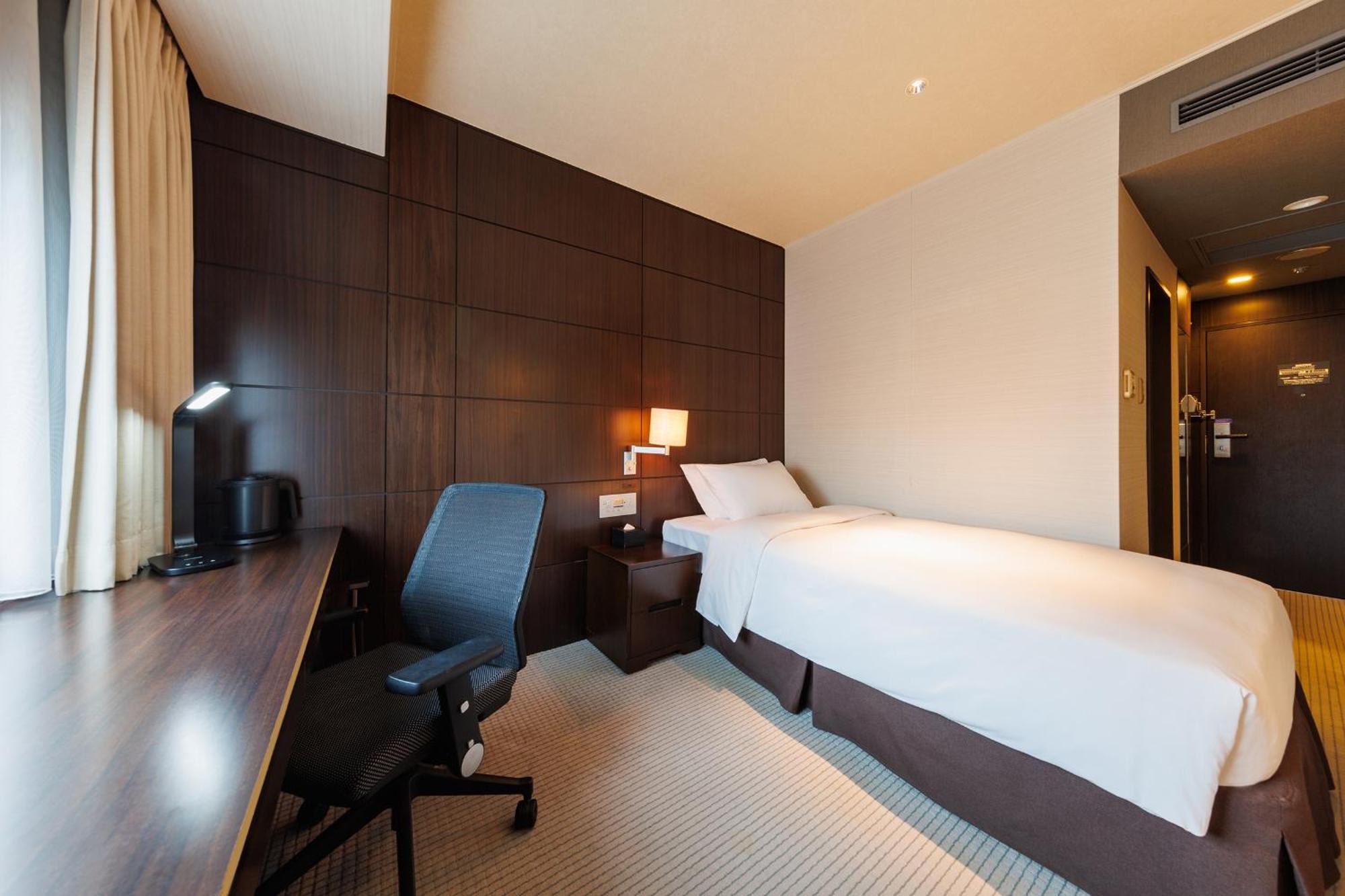 Hotel Metropolitan Edmont Tokyo Dış mekan fotoğraf